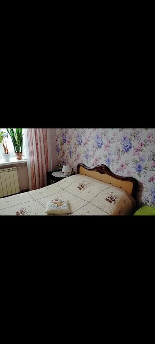 Кровать с новым матрасом