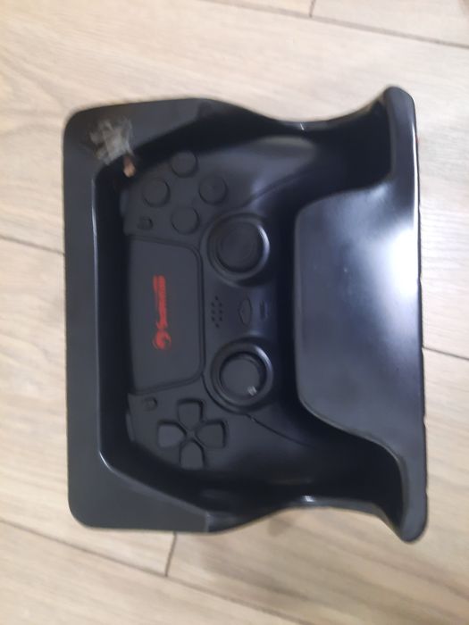 Controller scorpion pact 70 dau la schimb pt controller ps3 sau xbox