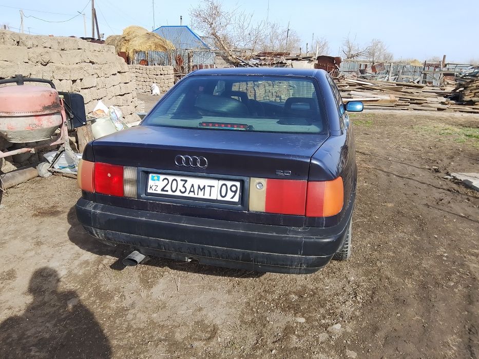 Продам Ауди 100 с4