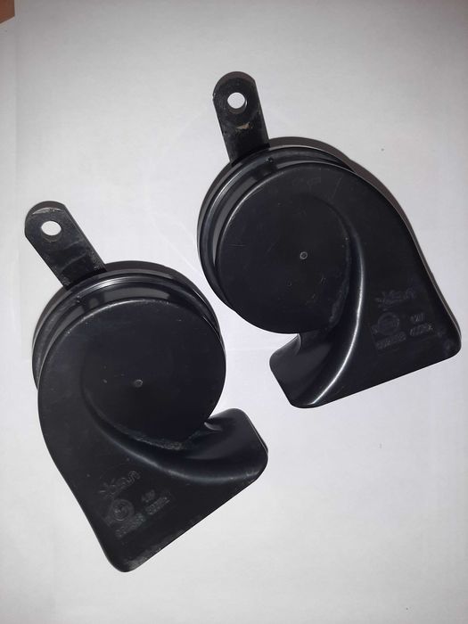 Автомобильный звуковой сигнал