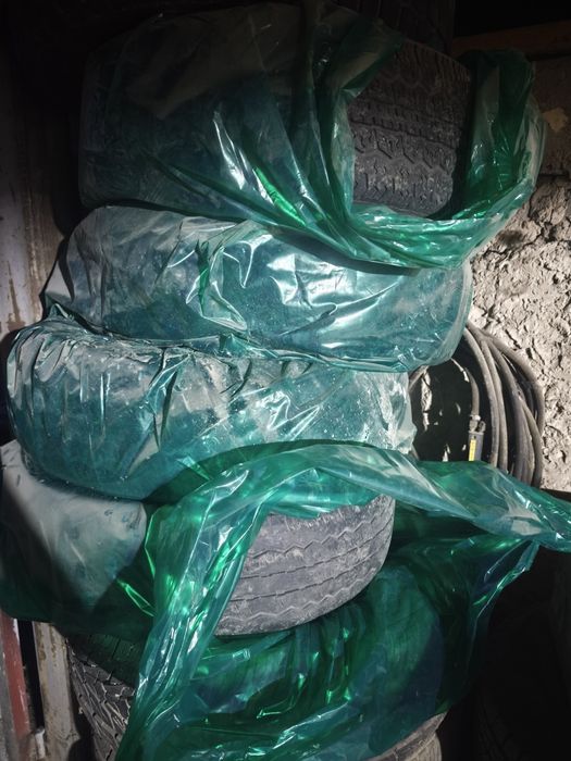 Покрышки летние 235/70/16