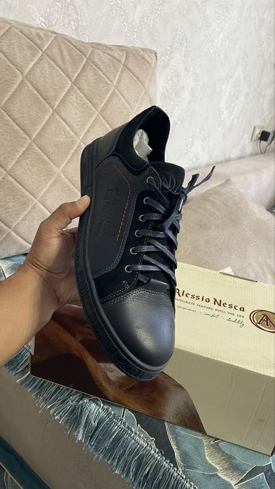 Продам мужской обувь