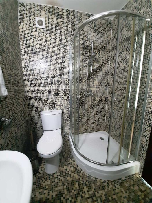 Дава се под наем Двустаен апартамент в Бургас, Сарафово - 52 кв.м за 459 € - Снимка #5