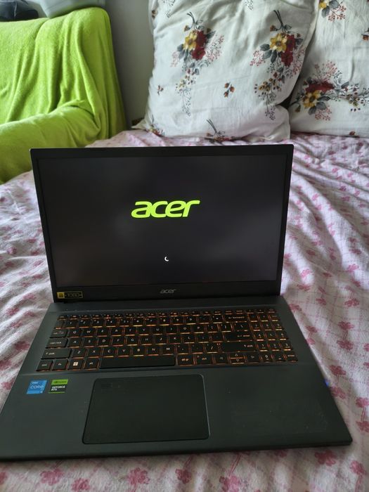 Când laptop de gaming Acer Aspire 7