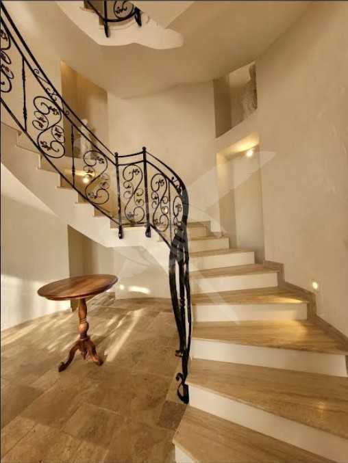 Продава се Многостаен апартамент в Свети Влас - 315 кв.м за 1842 €/кв.м - Снимка #2