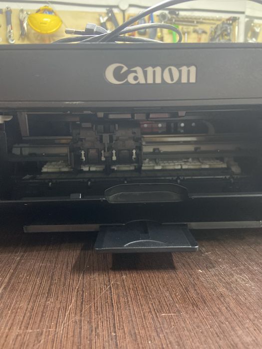 Продам принтер Canon