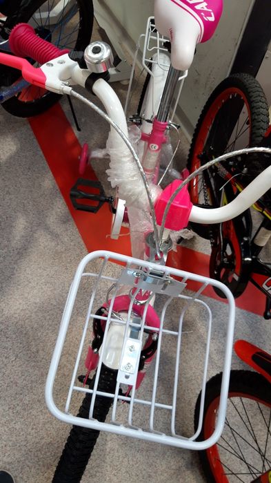 Bicicleta copii, 16 inch. Roti ajutatoare. Cosulet. Noua!