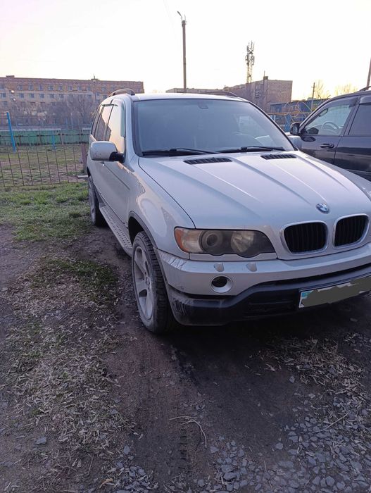 Продам БМВ х5 е53