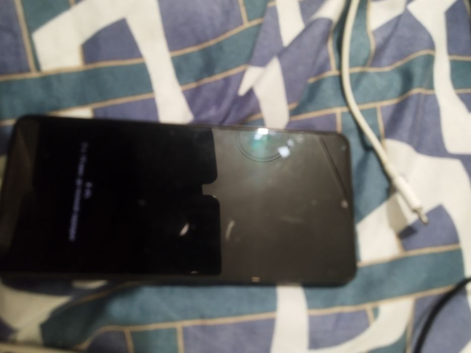 Срочна продам телефон