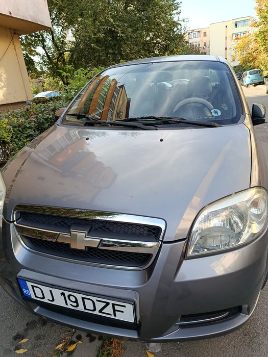 Vând mașină Chevrolet Aveo