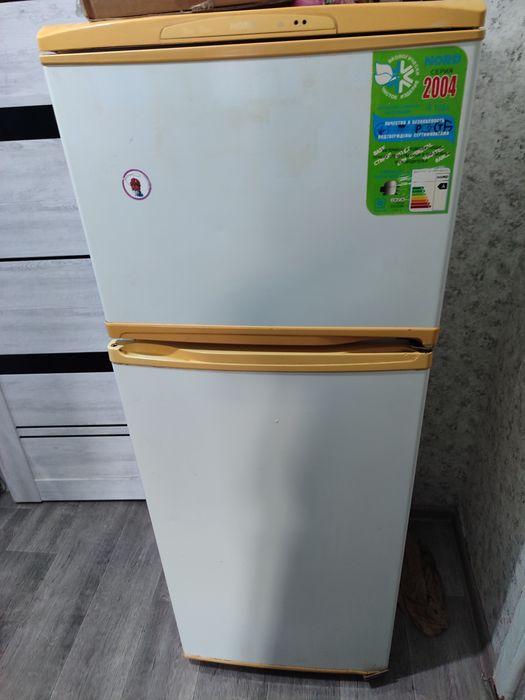 Продам холодильник