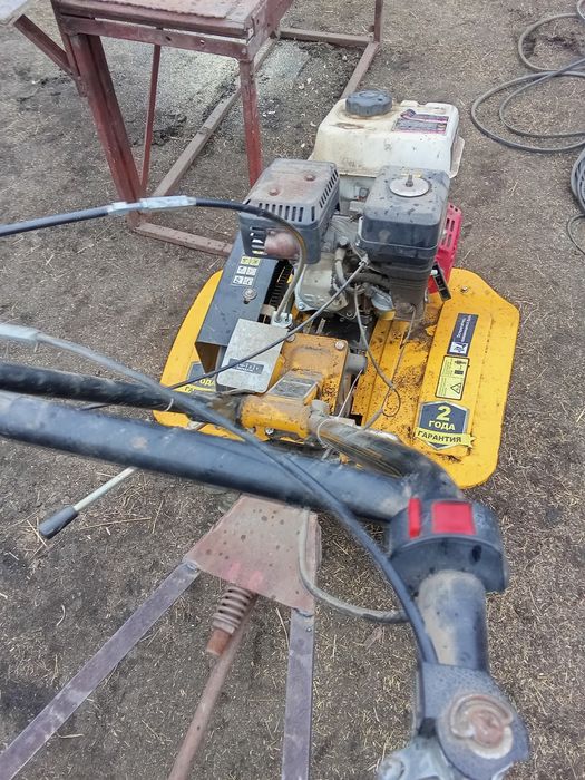Продам мотоблок с циркуляркой