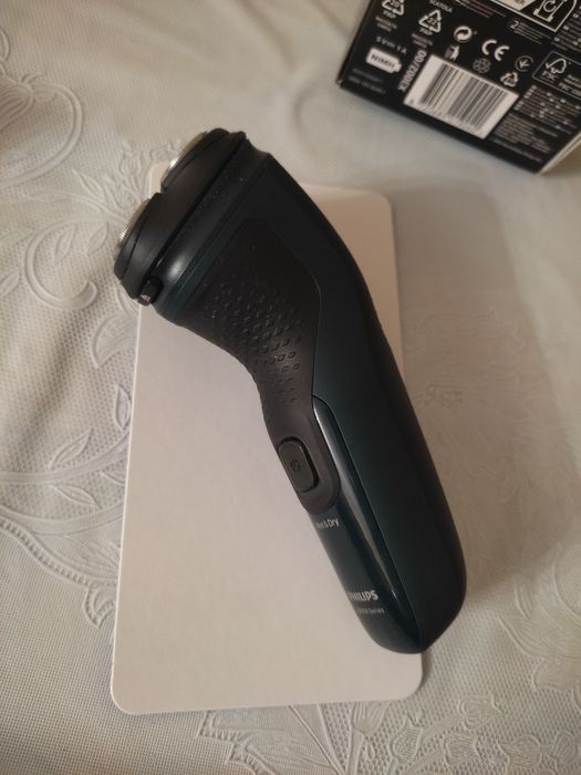 Продам электробритву цена 23000