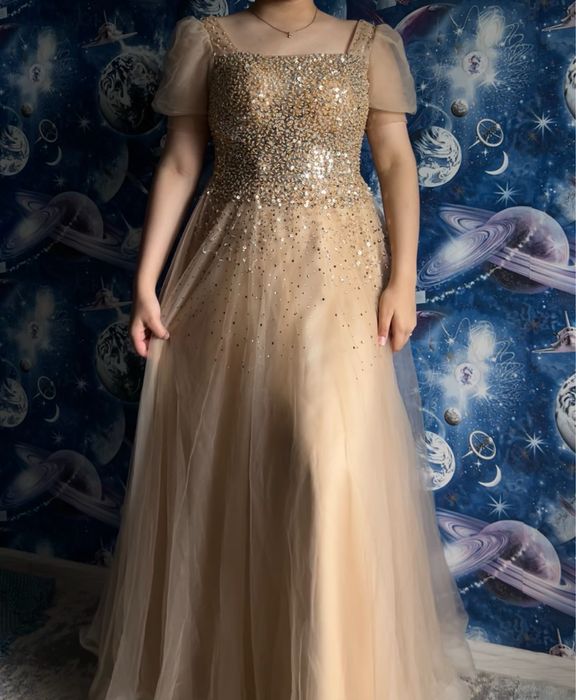 Продам платье вечернее