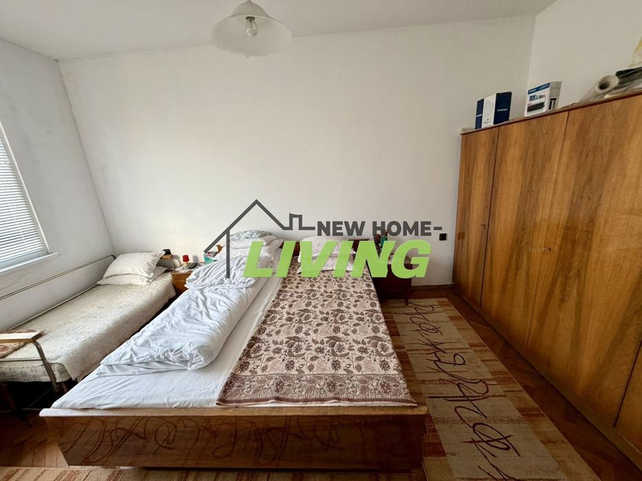 Продава се Тристаен апартамент в Пловдив, Кючук Париж - 85 кв.м за 690 €/кв.м - Снимка #4