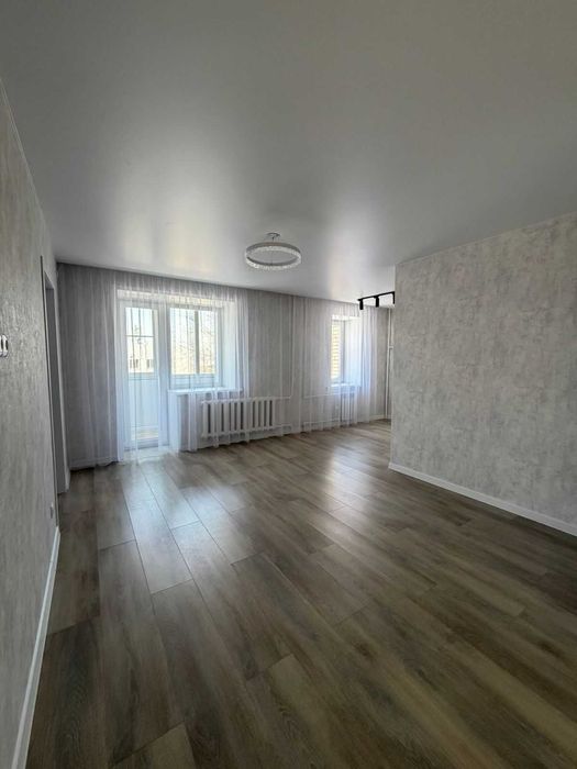 Продам 3 комнатную квартиру