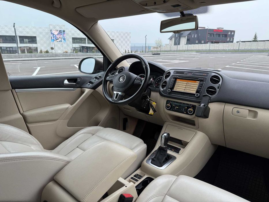 VW Tiguan Highline 03.2015 Xenon Park Assist 177 CP IMPECABIL