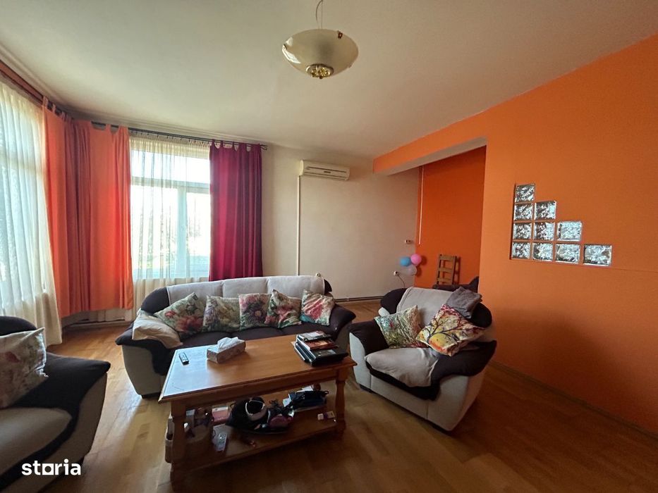 Casa patru camere , Valea lui Mihai