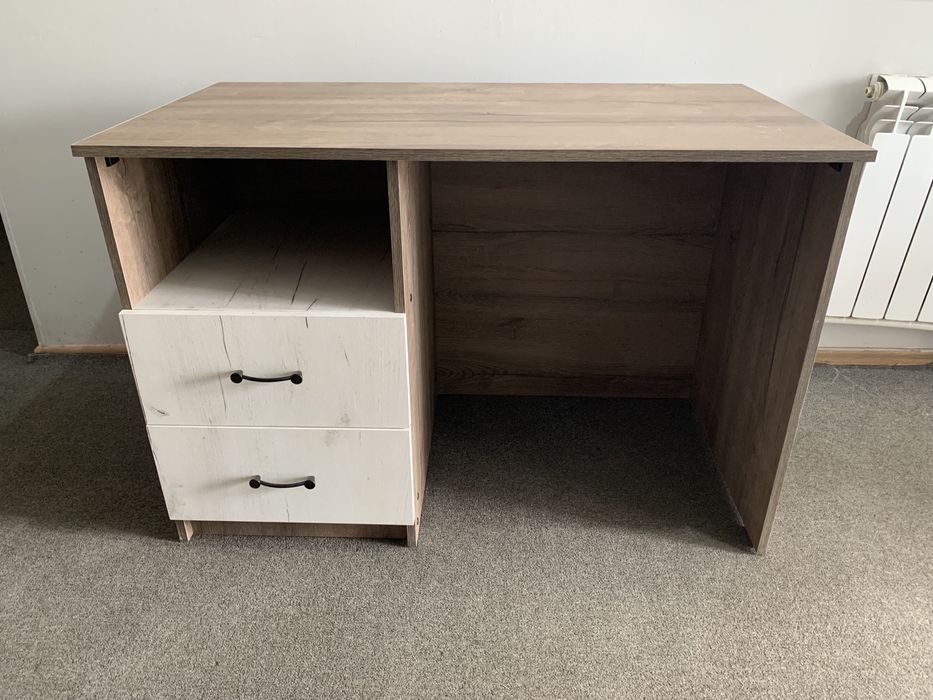 Однотумбовый стол