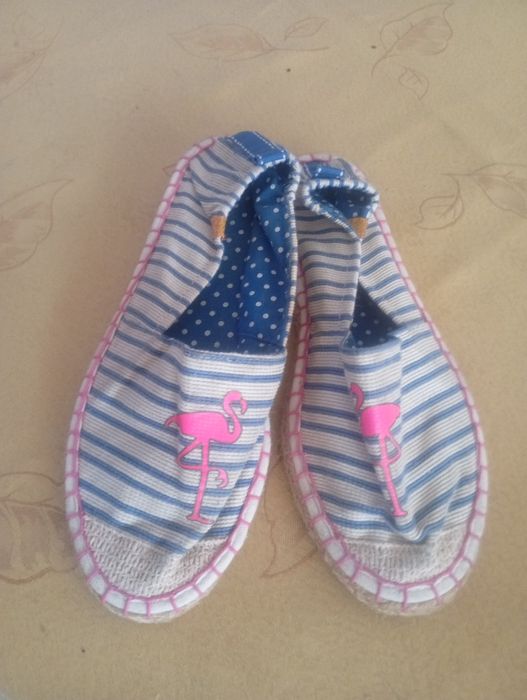 Високи обувки на платформа