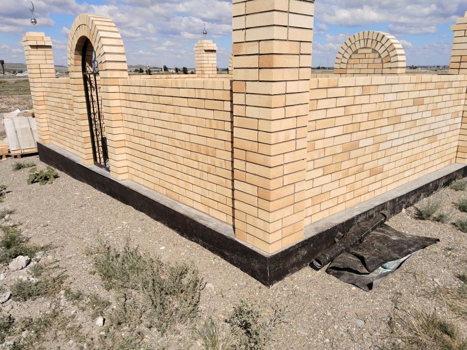 Каменщик со стажем 25лет