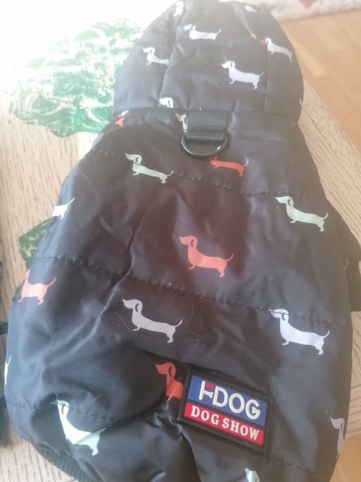 Дрехи за малко куче