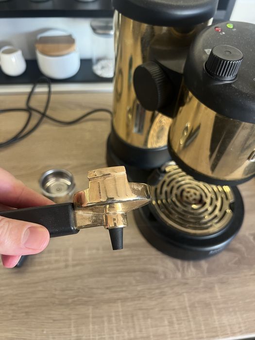 Кафе машина BRIEL