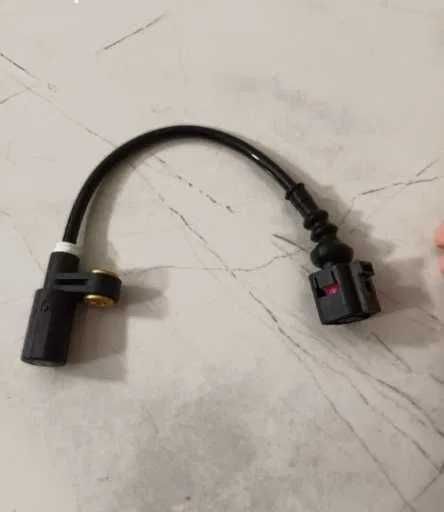 Датчик за ABS Audi A3,S3,TT,Seat,Skoda,1J0927807D НОВ датчик за Ауди