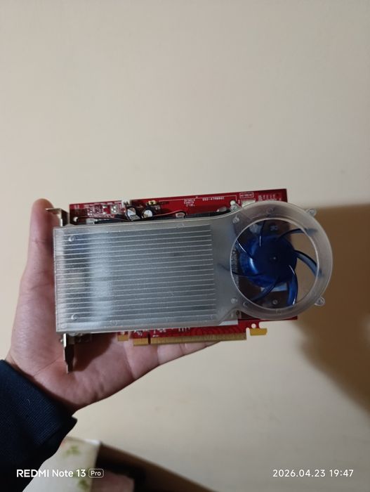 Video karta sotiladi