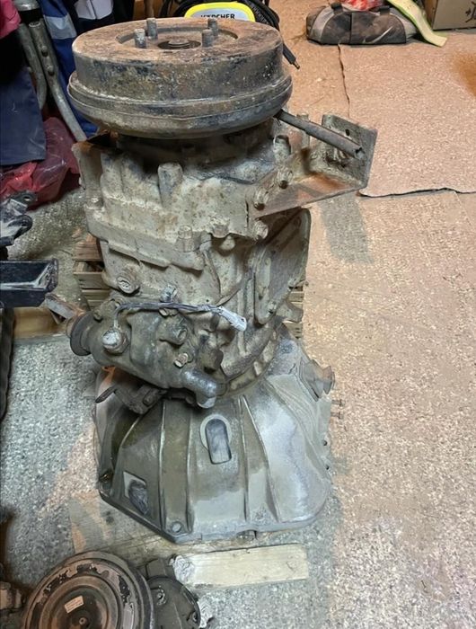 Тойота коастер запчасти 4.2