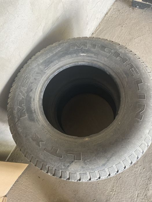 Шины азғантай брак бар 2 шт