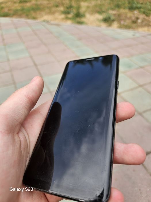 Продам samsung S9