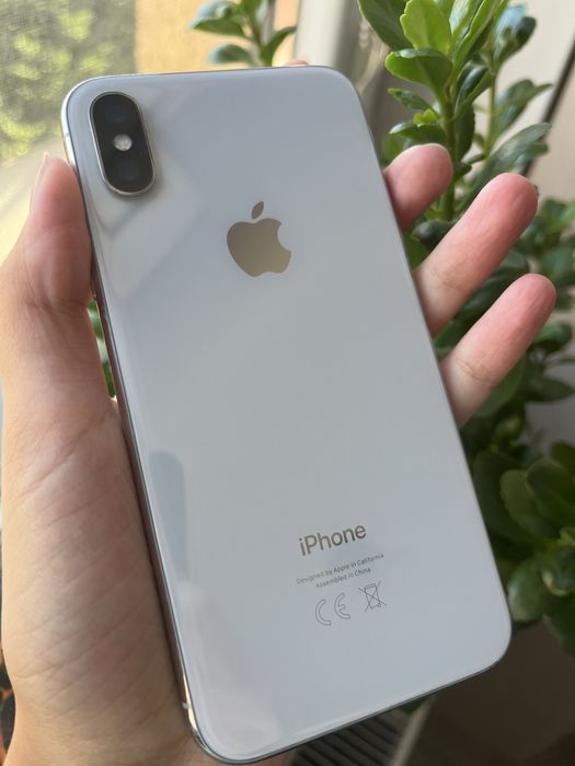 iPhone X Silver 64 Gb