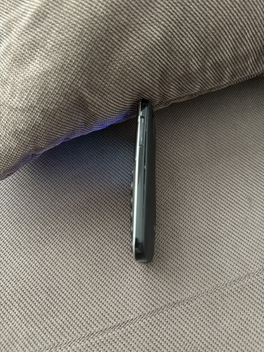 Telefon cu butoane Broni dual sim