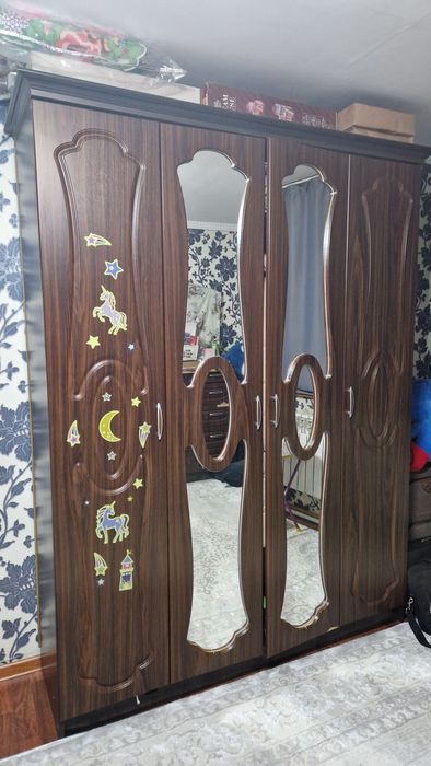 Продам комплект мебели для спальни