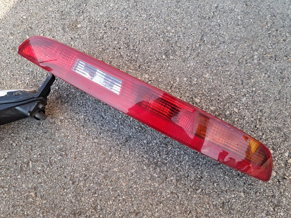 Десен стоп Audi Q3 светлина в брона задна Ауди КЮ3