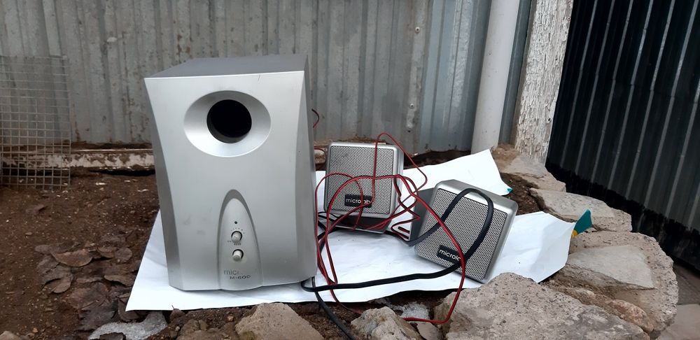 Продам музыкальные колонки