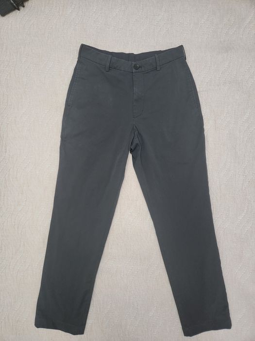 Продаю мужские брюки чиносы от Uniqlo