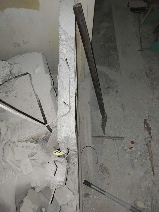 Oferim servicii de curățenie în curte/apartamente, golire subsoluri,