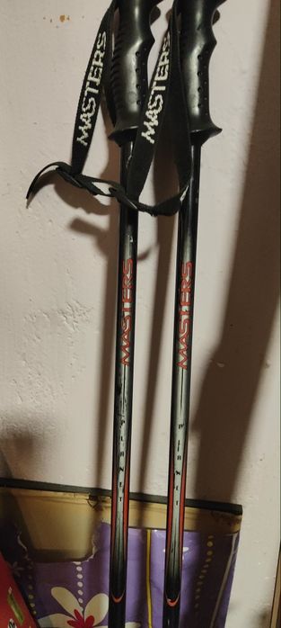 Ски, щеки и обувки