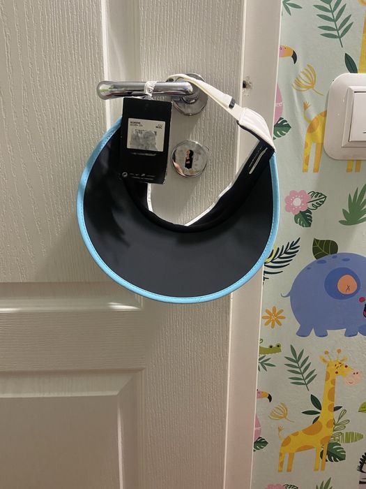 Șapca tenis, nou cu eticheta