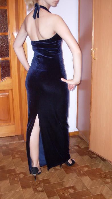 Продам 2 вечерних платья