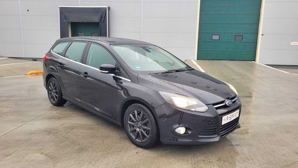 Ford Focus Titanium 1.6 Tdci, An Nov/2013, Climatronic, Park assist