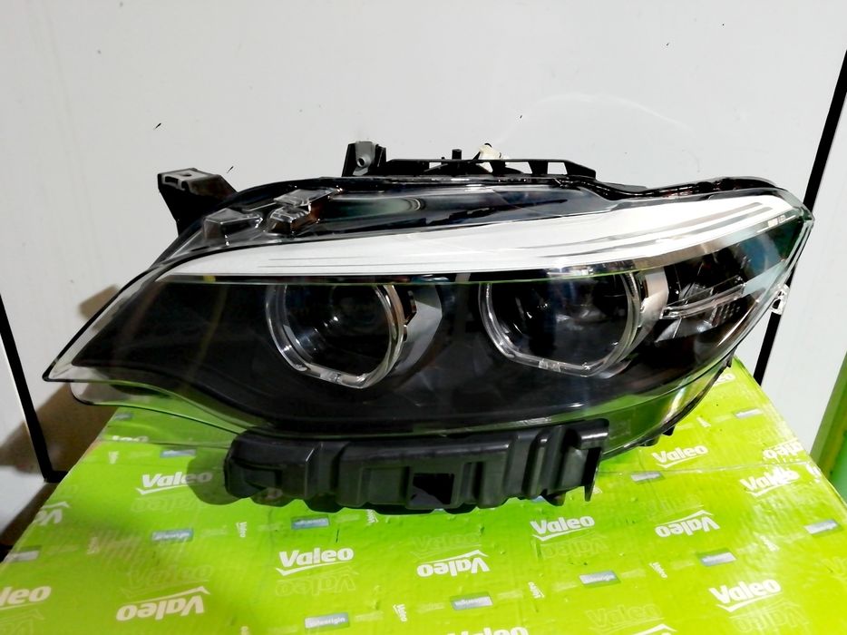 Фар Фарове за БМВ 2 Ф22 Ф23 / BMW F22 F23 M2 FULL LED LCI.