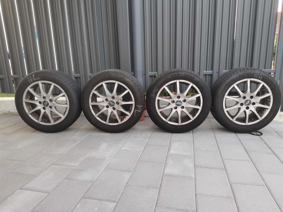 Vând roti de vara R16 pentru Ford Volvo