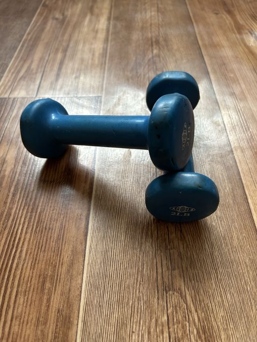 Продам гантели разных весов