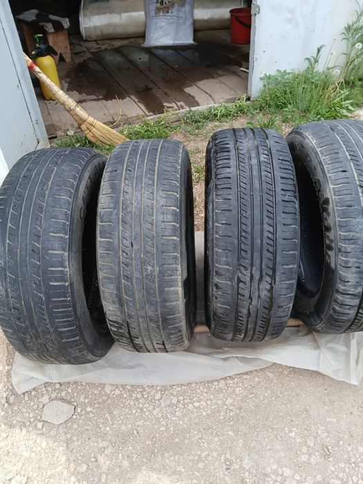 Продам резину летнюю