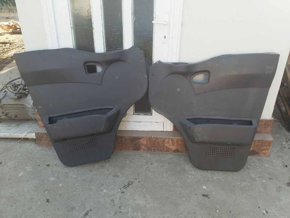 Punte fata caseta directie bancheta fata plastic usa macara Iveco Dail