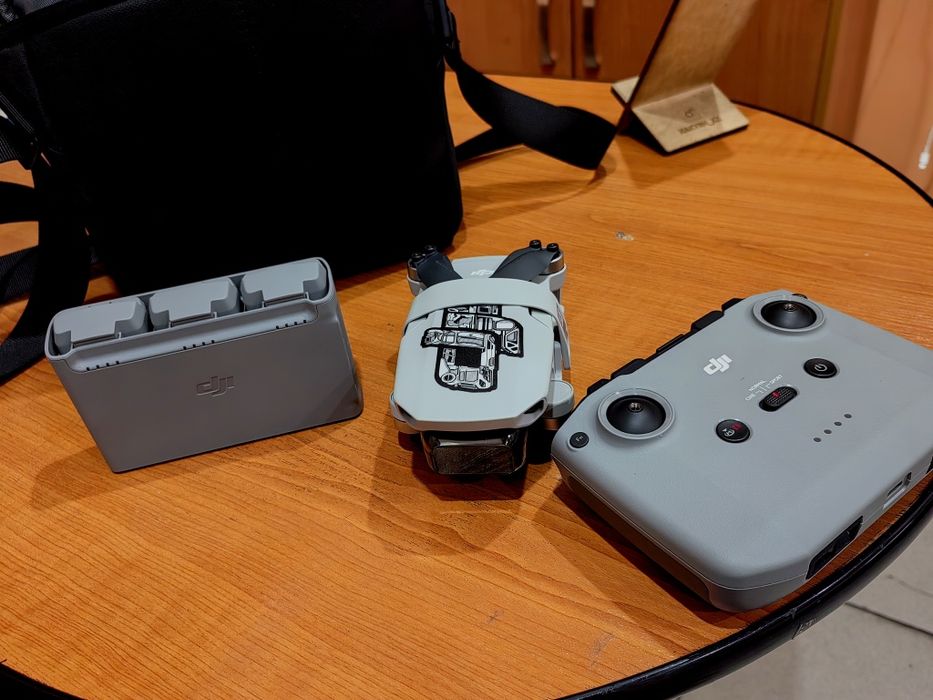 Квадракоптер dji mini 4k fly more