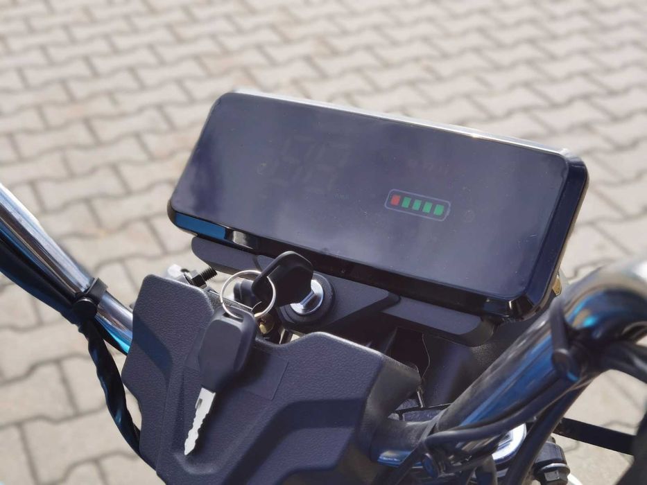 Triciclete electrice Breckner , 3 modele E- M- T